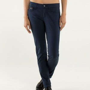 NWT LULULEMON URBANITE PANTS INKWELL SZ 10